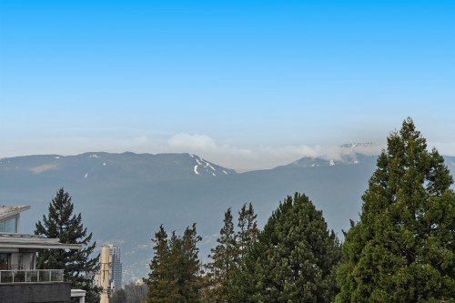 302-4908 Cambie Street, Vancouver, BC 