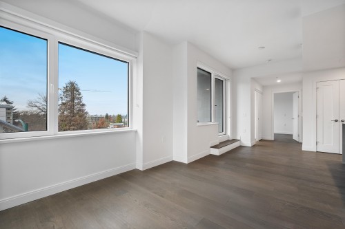 302-4908 Cambie Street, Vancouver, BC 