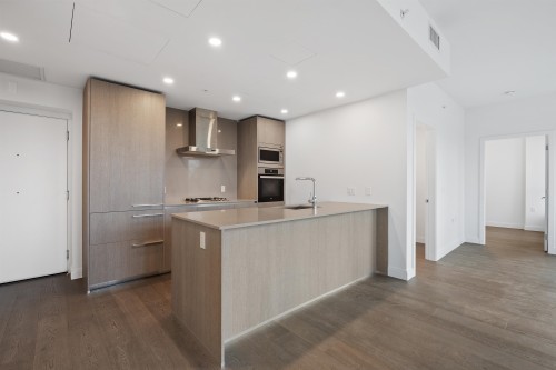 302-4908 Cambie Street, Vancouver, BC 