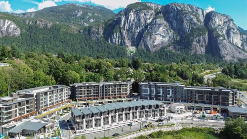 303-1506 Scott Crescent, Squamish, BC 