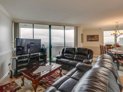 902-3920 Hastings Street, Burnaby, BC 