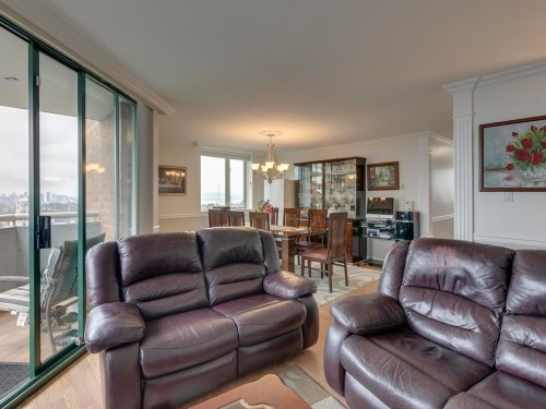 902-3920 Hastings Street, Burnaby, BC 