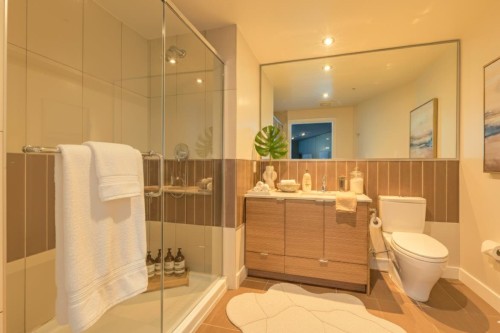 901-175 2Nd Street W, North Vancouver, BC 