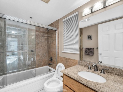 202-966 14Th Avenue W, Vancouver, BC 