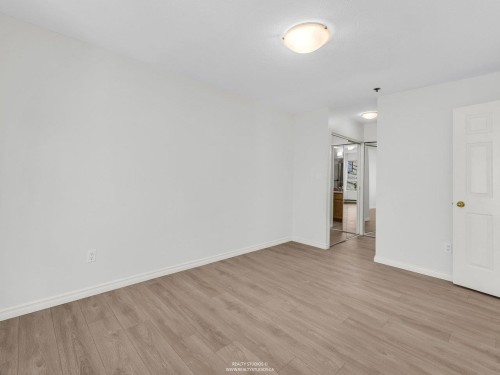 202-966 14Th Avenue W, Vancouver, BC 