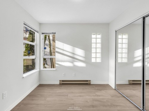 202-966 14Th Avenue W, Vancouver, BC 