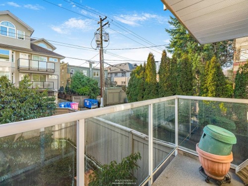 202-966 14Th Avenue W, Vancouver, BC 