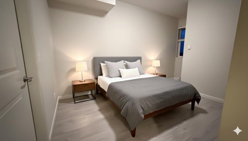 2239 Kingsway, Vancouver, BC 