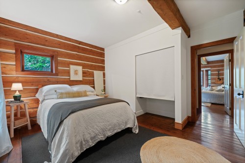 5851 Eagle Island, West Vancouver, BC 