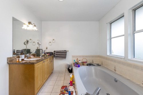 2210 Dawes Hill Road, Coquitlam, BC 