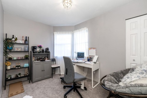 2210 Dawes Hill Road, Coquitlam, BC 