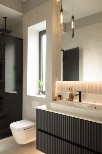 1181 33Rd Avenue, Vancouver, BC 