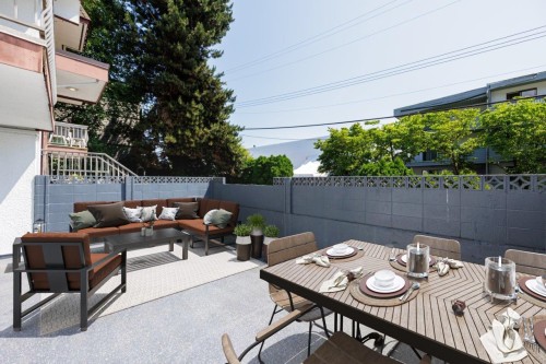 3-135 21st Street W North Vancouver, BC V7M 1Z2