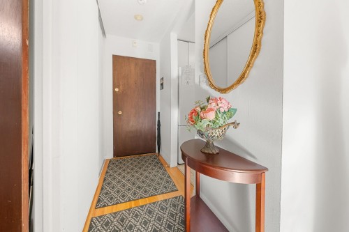 3-135 21St Street W, North Vancouver, BC 