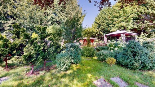 4868 Bluegrouse Drive, Sechelt, BC 