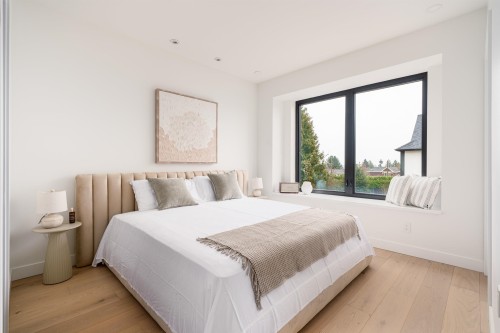 836 64Th Avenue W, Vancouver, BC 