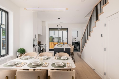 836 64Th Avenue W, Vancouver, BC 