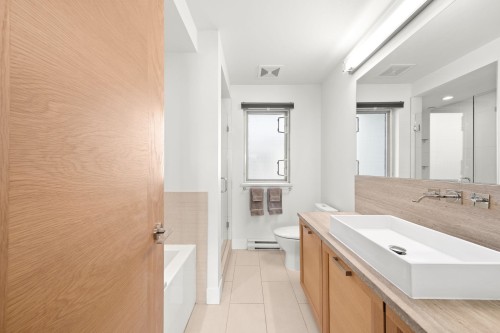 28-230 Salter Street, New Westminster, BC 