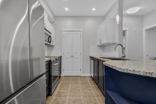 114-2336 Whyte Avenue, Port Coquitlam, BC 