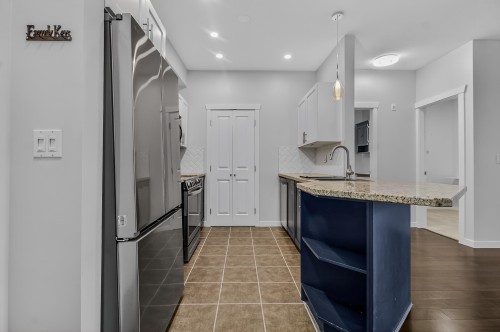 114-2336 Whyte Avenue, Port Coquitlam, BC 