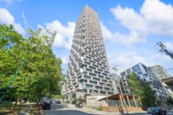 1907-1480 Howe Street  Vancouver, BC V6Z 0G5