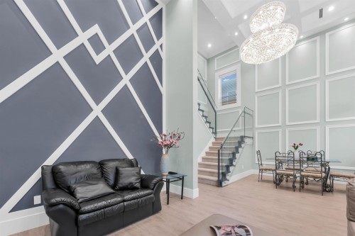 9075 Steveston Highway, Richmond, BC 