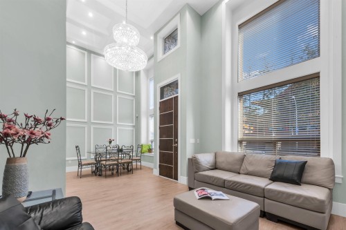 9075 Steveston Highway, Richmond, BC 