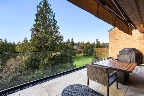 7353 Yew Street, Vancouver, BC 