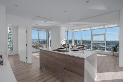 3907-680 Quayside Drive, New Westminster, BC 