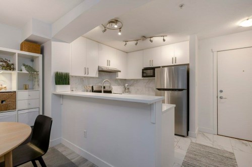 310-2966 Silver Springs Boulevard, Coquitlam, BC 