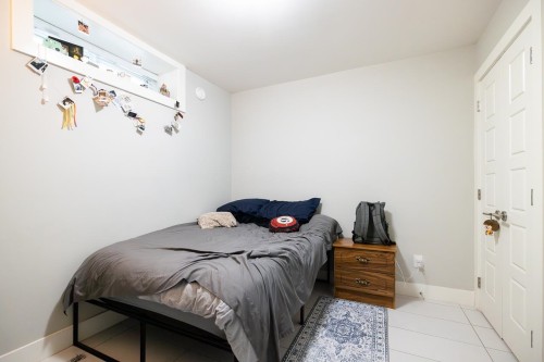 2388 2Nd Avenue E, Vancouver, BC 