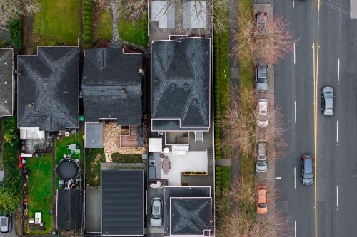 2388 2Nd Avenue E, Vancouver, BC 