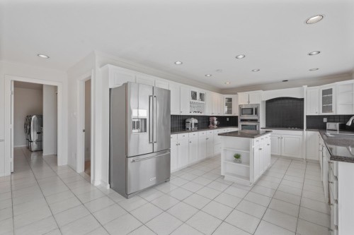 5532 Westhaven Road, West Vancouver, BC 