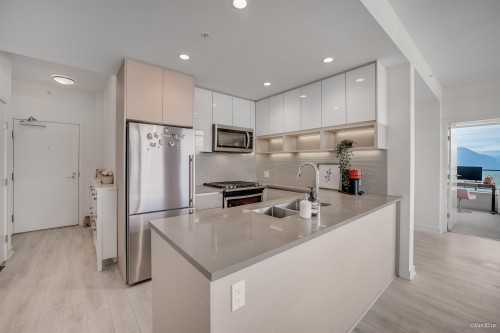 1103-8850 University Crescent, Burnaby, BC 