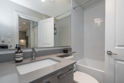 508-6438 Byrnepark Drive, Burnaby, BC 