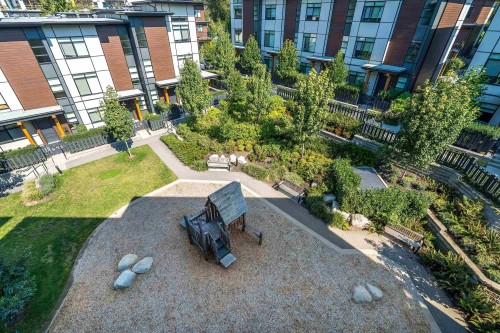 508-6438 Byrnepark Drive, Burnaby, BC 