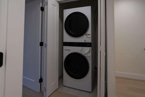 3350 Cobblestone Avenue, Vancouver, BC 