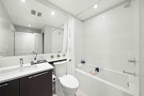 106-3188 Riverwalk Avenue, Vancouver, BC 