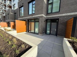 117-755 Harbourside Drive  North Vancouver, BC V7P 0G1