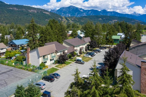 15-1470 Laurel Street  Pemberton, BC V0N 2L1