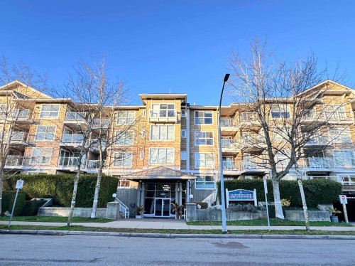 236-5880 Dover Crescent, Richmond, BC 