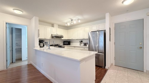 236-5880 Dover Crescent, Richmond, BC 