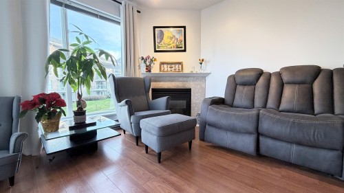 236-5880 Dover Crescent, Richmond, BC 