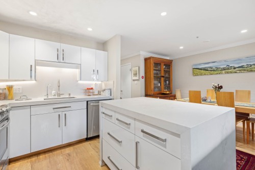 18-4637 Blackcomb Way, Whistler, BC 