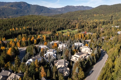 18-4637 Blackcomb Way, Whistler, BC 