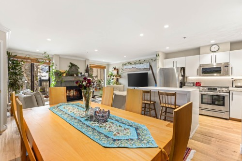 18-4637 Blackcomb Way, Whistler, BC 