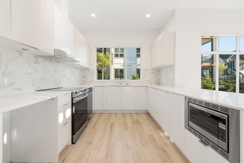 227-1792 Starling Drive, Delta, BC 