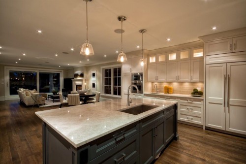 2920 Mathers Avenue, West Vancouver, BC 