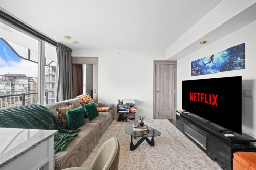 2304-89 Nelson Street, Vancouver, BC 