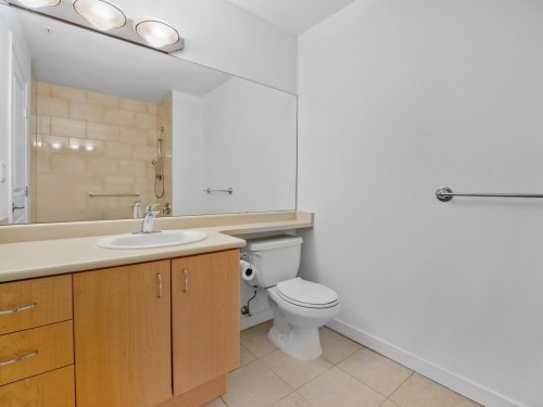 801-120 16Th Street W, North Vancouver, BC 